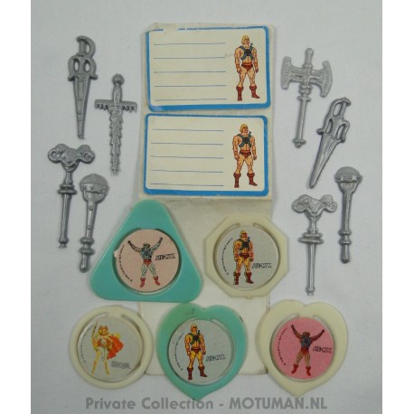 MOTU Stationary set Argentina, 5x clips, weapons and stickers loose