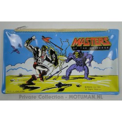 etui He-man en Skeletor vechtend, 1983 +puntenslijper, lineaal, gum en potlood
